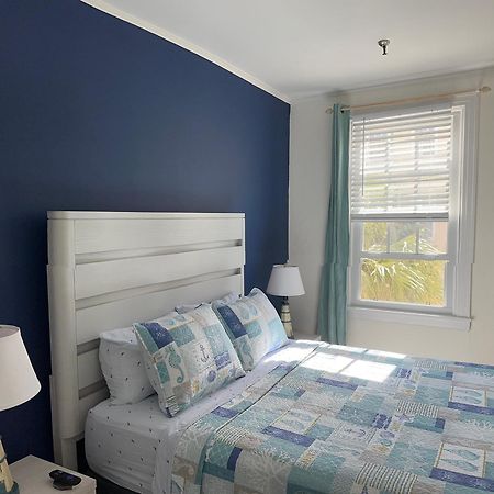Cozy Studio In The Heart Of The Palm Beach Island - Free Valet Service Εξωτερικό φωτογραφία